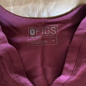 Figs Burgundy Scrub Top